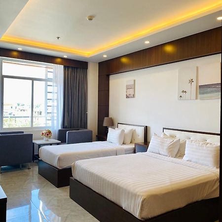 Quoc Thanh Hotel Long Khanh Exterior photo
